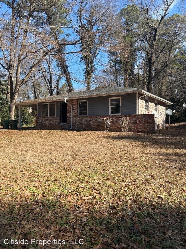 Primary Photo - 3 br, 1.5 bath House - 871 Harwell Rd NW