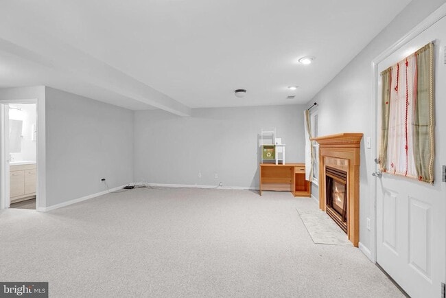 Building Photo - 6880 Ridge Water Ct