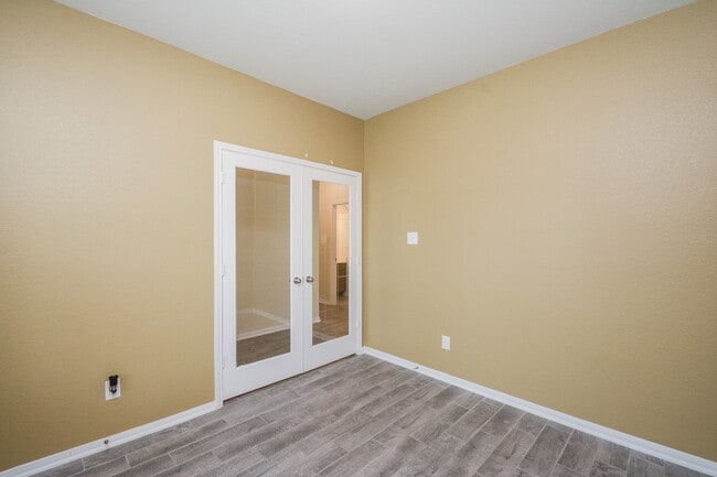 Building Photo - 15127 Monal Trie Dr