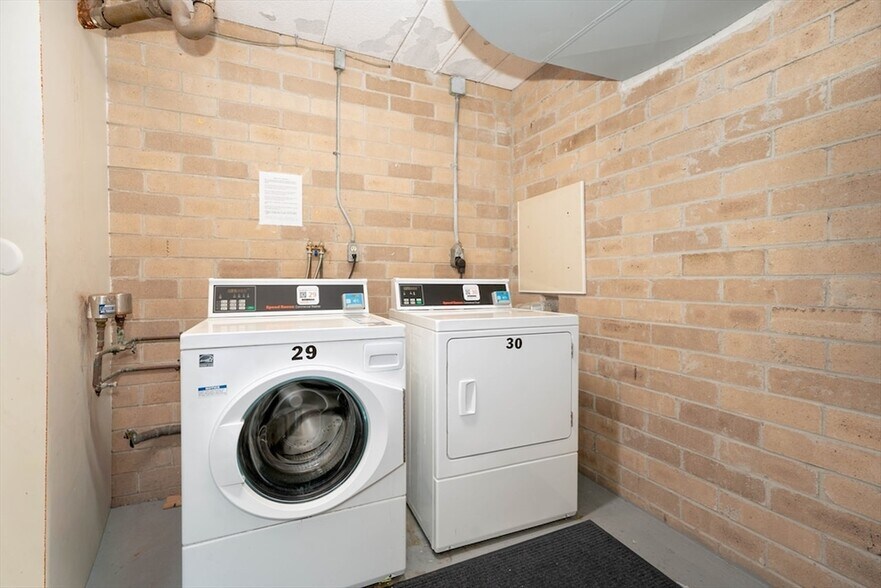 Laundry Room - 165 Quincy Shore Dr