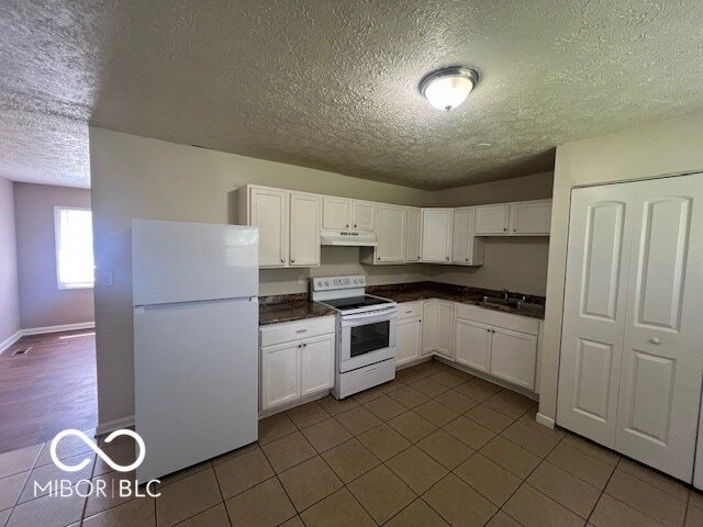 Building Photo - 8724 Montery Rd