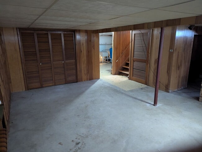 Building Photo - 9314 IL-23