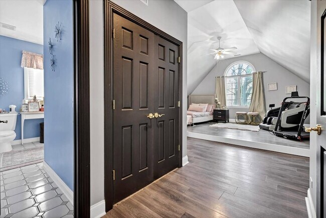Building Photo - 4206 Royal Fox Dr