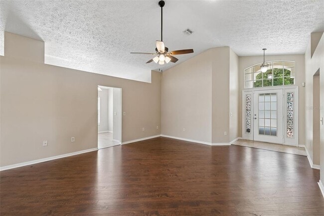 Building Photo - 7904 Floradora Dr