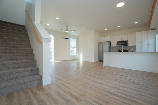 Building Photo - 4629 N Iota Ln