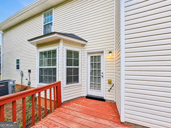 Building Photo - 10761 Tara Village Way