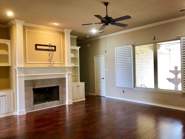 Building Photo - 4 Bedroom | 3 Bath Cooper ISD