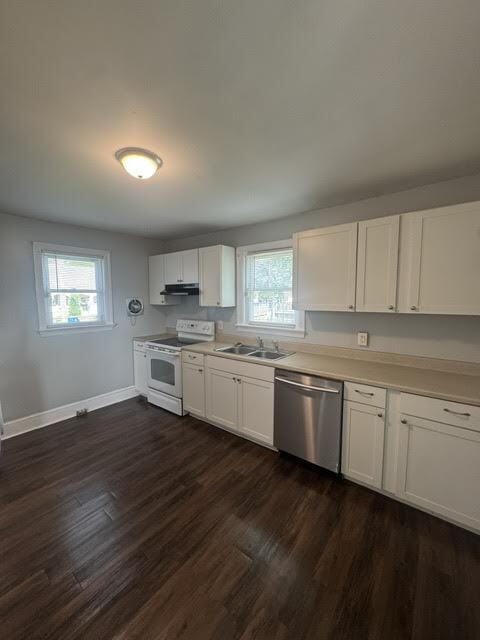 Building Photo - Free Application Fee — Refunded Upon Approval Through August 31! Charming 3-Bedroom Townhome in t...