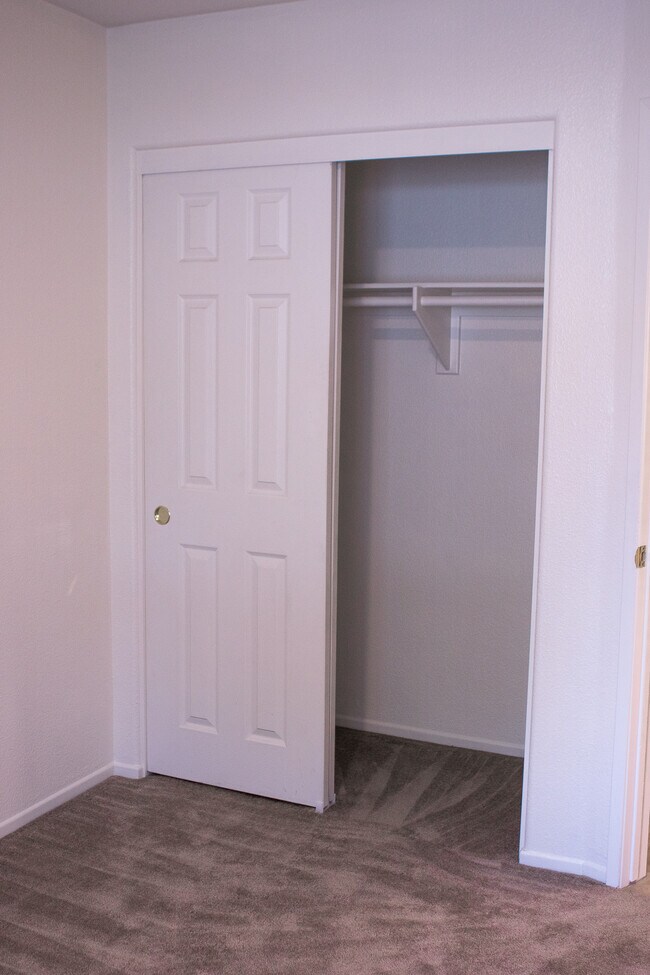 Building Photo - 1953 Marie Ave