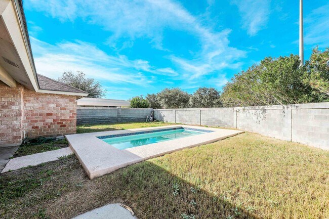 Building Photo - 752 Buffalo Ct