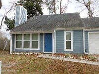 Building Photo - 8049 Kilwinning Ln