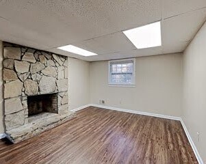 Building Photo - 384 Burr Oak Ct