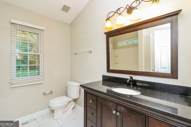 Building Photo - 2327 Wavetree Ln NW