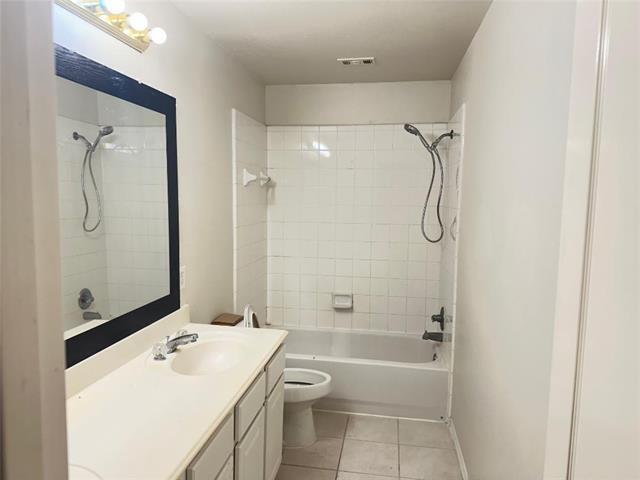 Building Photo - 17348 Remington Park Cir