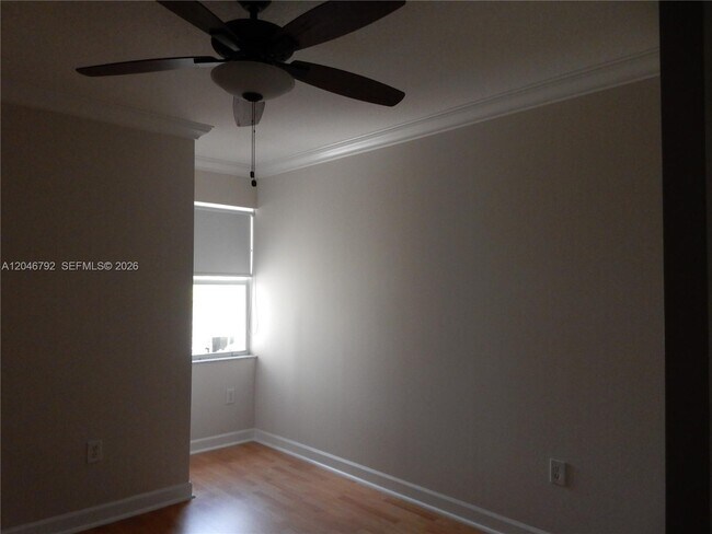 Building Photo - 11221 NW 73rd St