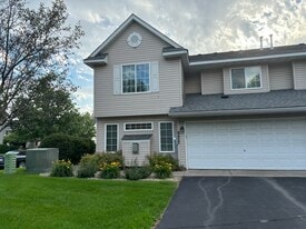 Building Photo - 8422 Yukon Cir N