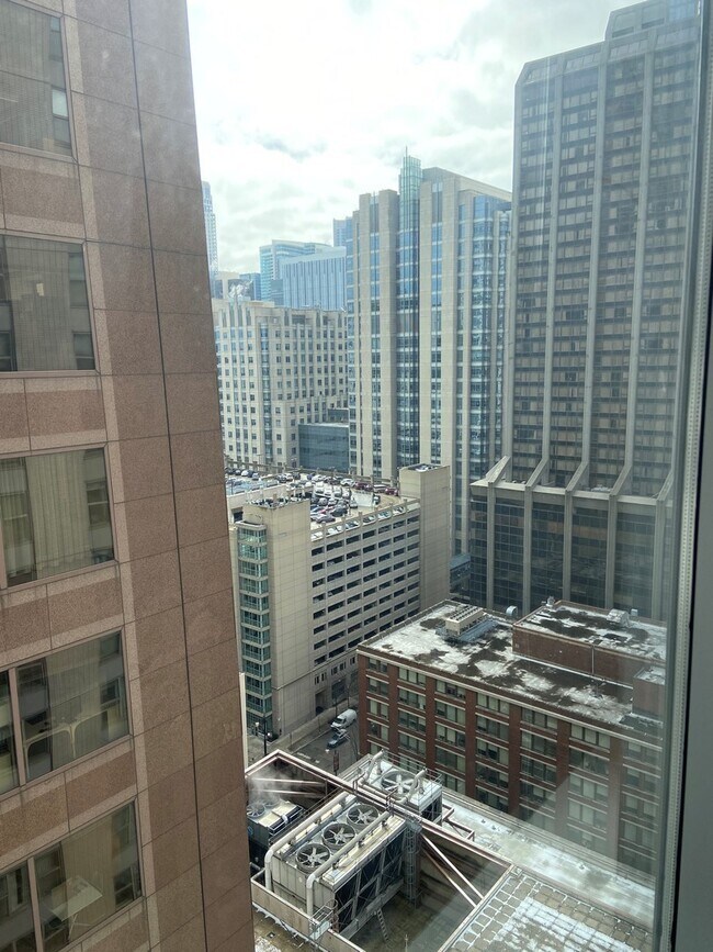 Building Photo - 777 N Michigan Ave
