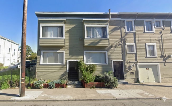 Building Photo - 1806 Filbert St