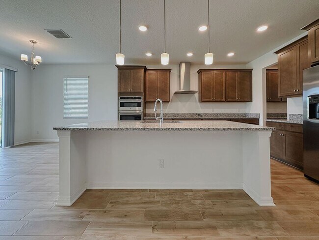 Building Photo - Brand New Zephyrhills Home!!!
