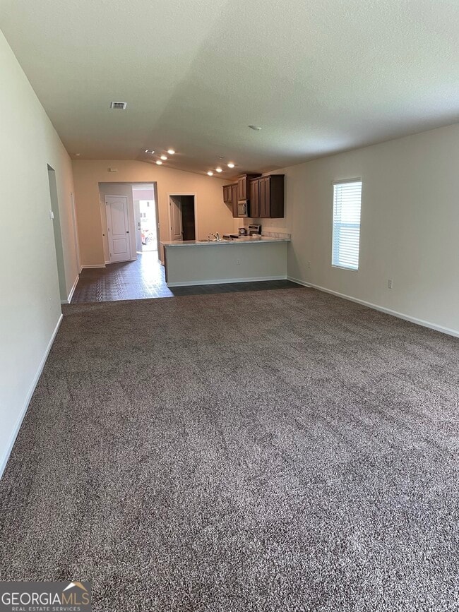 Building Photo - 127 Teakwood Dr