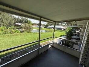 Building Photo - 3153 Bloomingdale Villas Ct