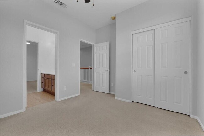 Building Photo - 1423 Caminito Garibay