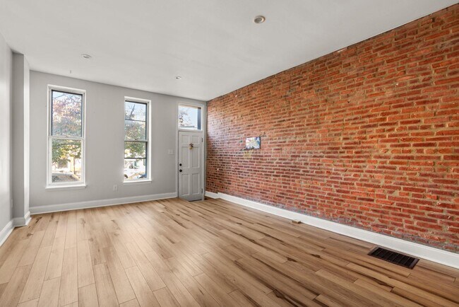 Building Photo - 419 N Collington Ave