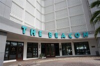 Building Photo - 470 3rd St S