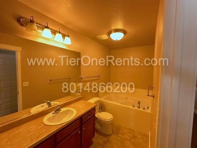Building Photo - Apply this month and enjoy a $500 move-in ...