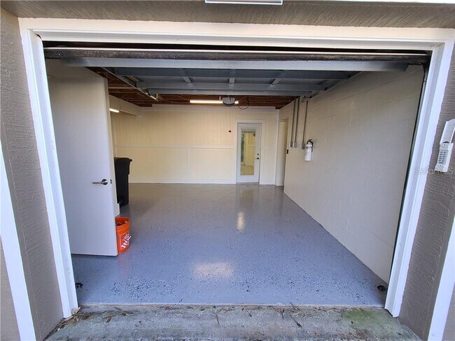 Building Photo - 4970 Marina Palms Dr