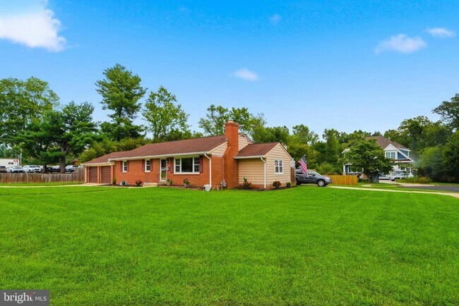 Building Photo - 1719 Melbourne Dr