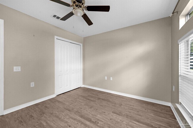 Building Photo - 1477 Sturbridge Pl
