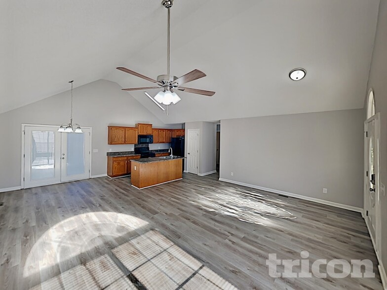 Building Photo - 1056 Stirrup Pl NW