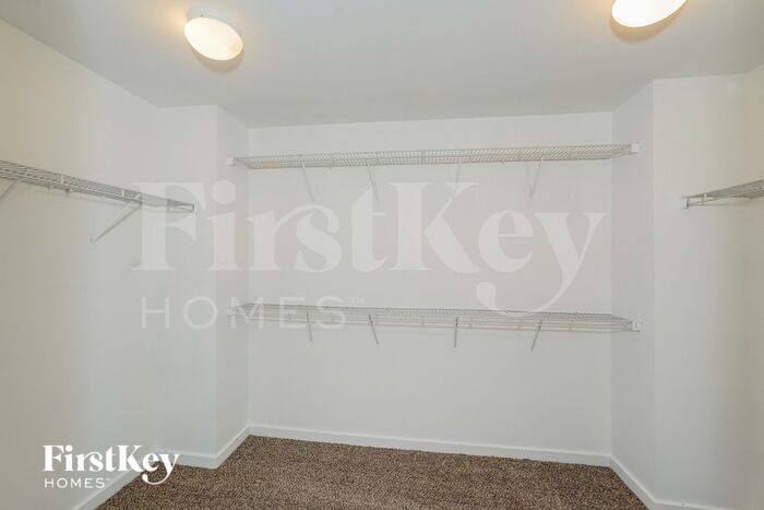 Building Photo - 2 Shorthorn Ct
