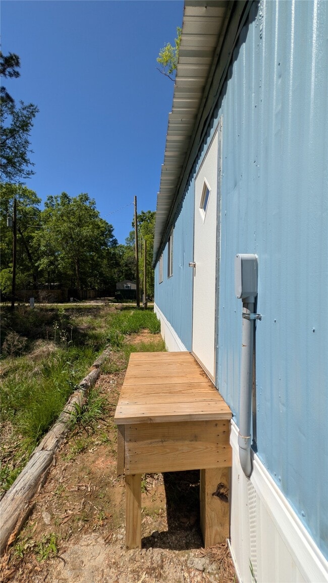 Building Photo - 266 Hunters Glen