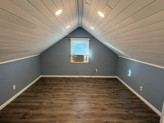 Building Photo - St Paul Home for Rent