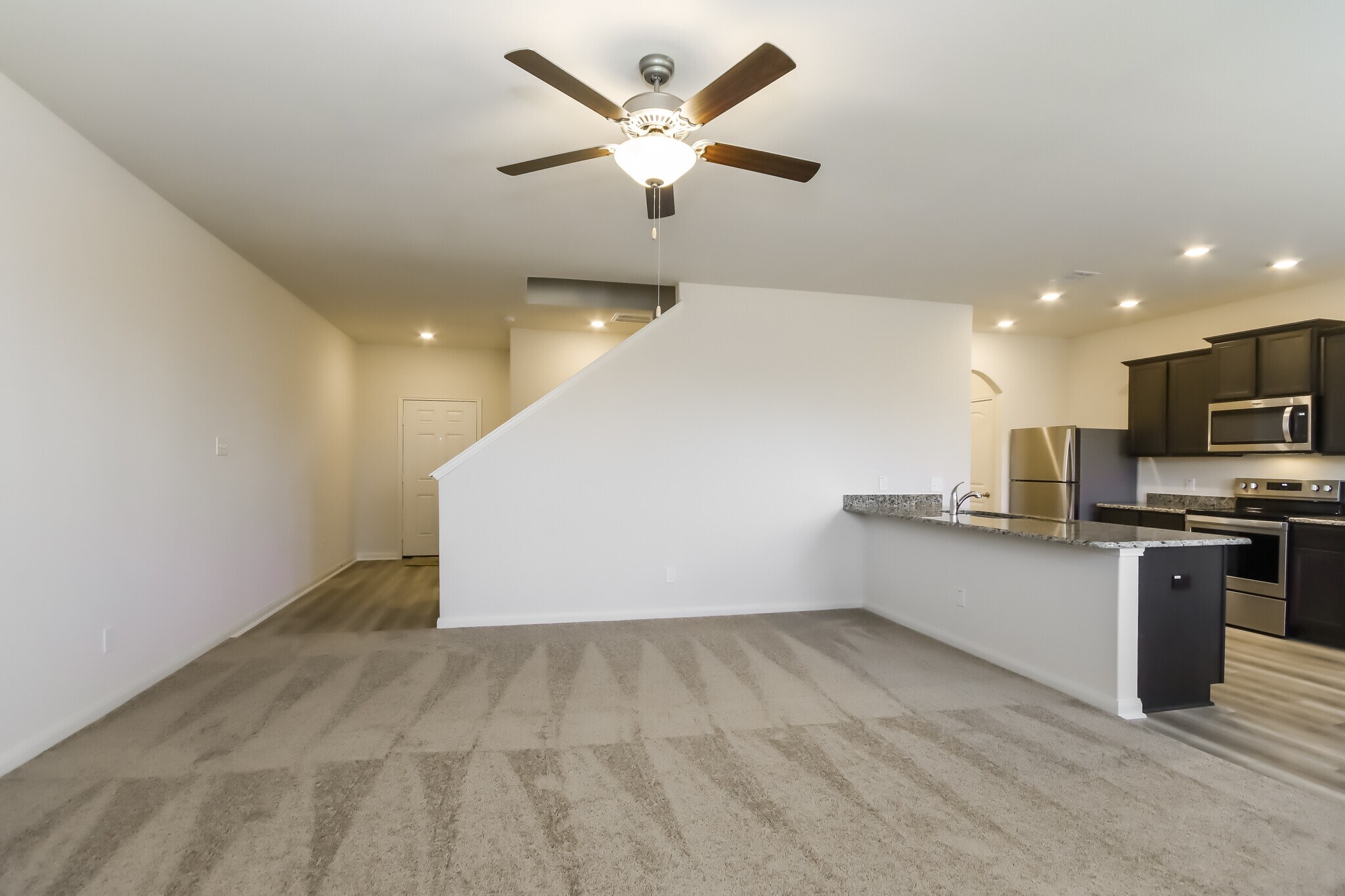 Building Photo - 5911 Littoral Rd