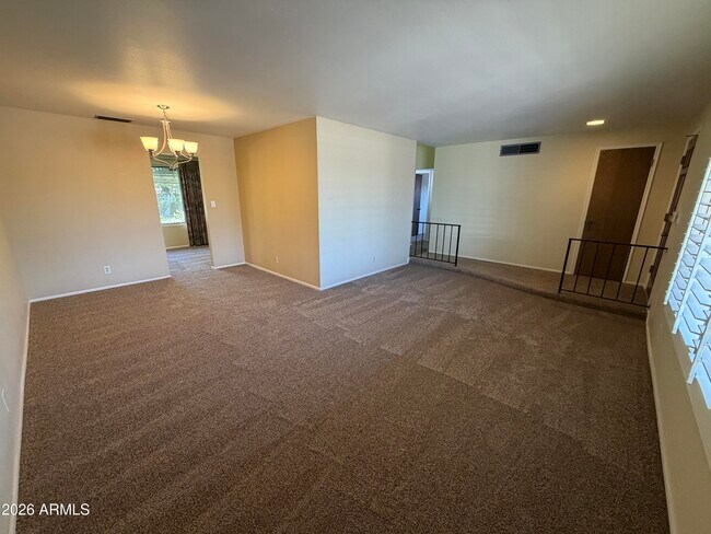 Building Photo - 1536 E Gemini Dr