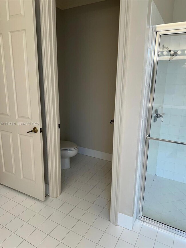 Building Photo - 18580 SW 44th St