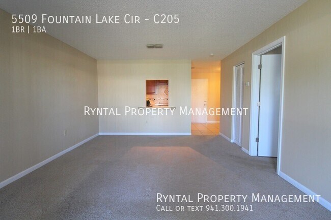 Building Photo - 5509 Fountain Lake Cir