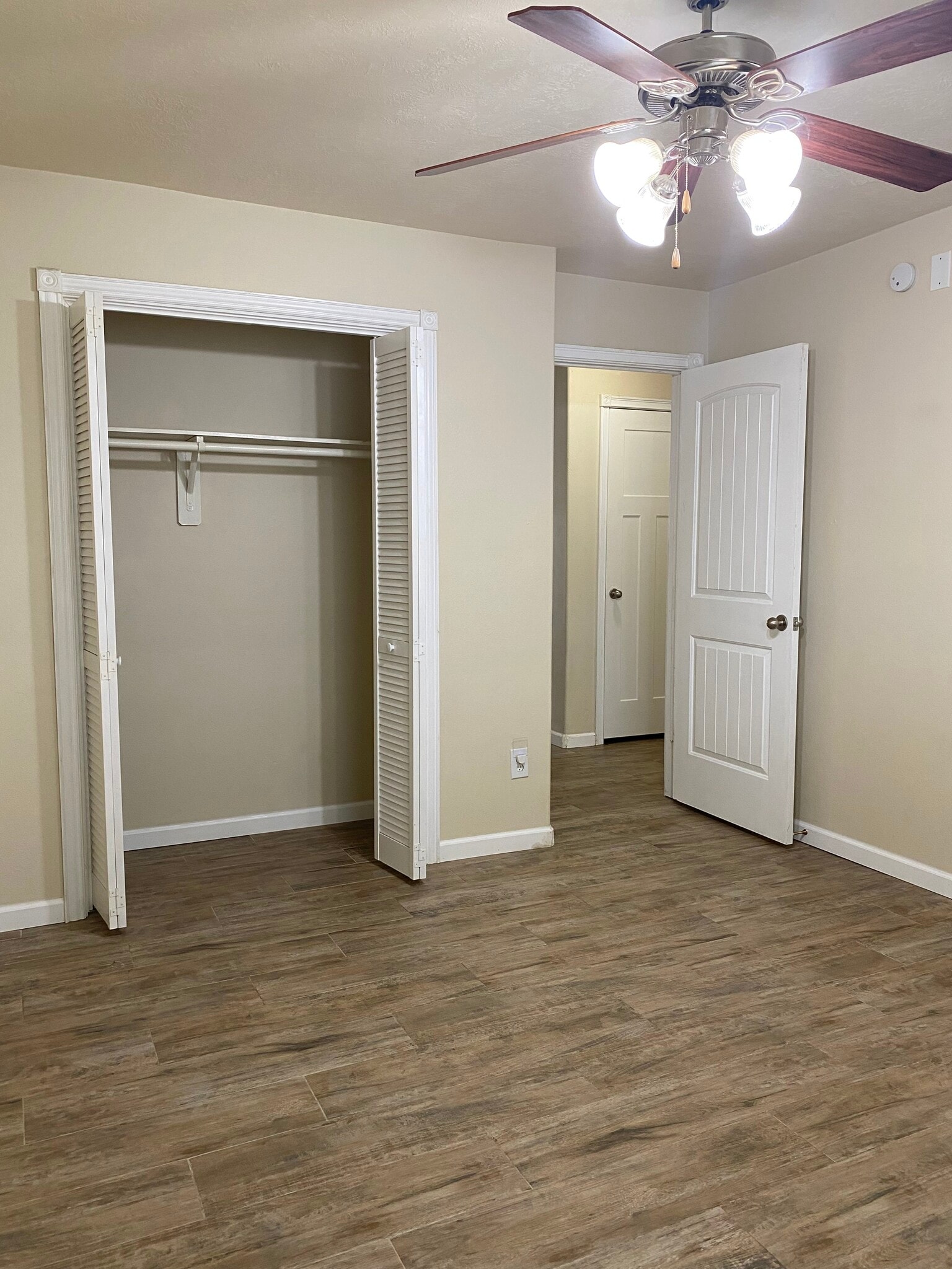 Building Photo - 17802 Oakridge Canyon Ln