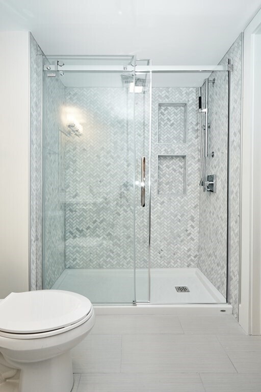 Building Photo - 85 Willow Ct