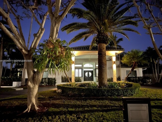 Building Photo - 17615 SW 80th Ct