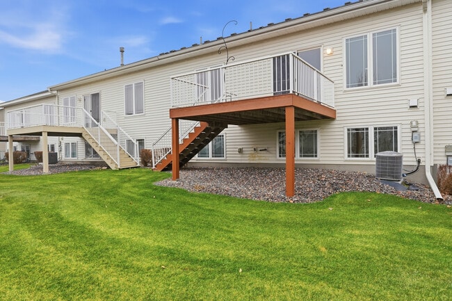 Building Photo - 6368 Manchester Ave NE