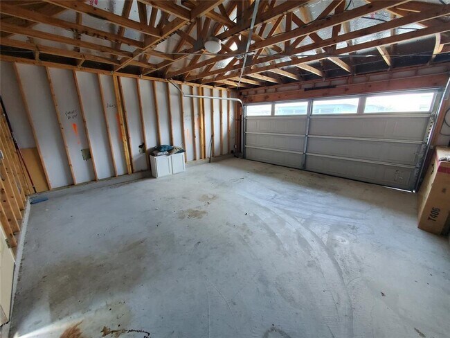 Building Photo - 1158 Esplanade Pkwy
