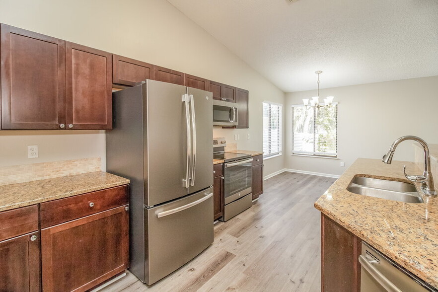 Building Photo - 7748 McPherson Dr