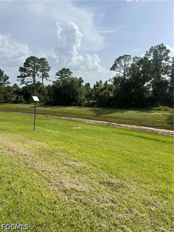 Building Photo - 5029 W Hummingbird Dr