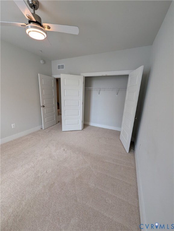 Building Photo - 2715 Acadia Dr