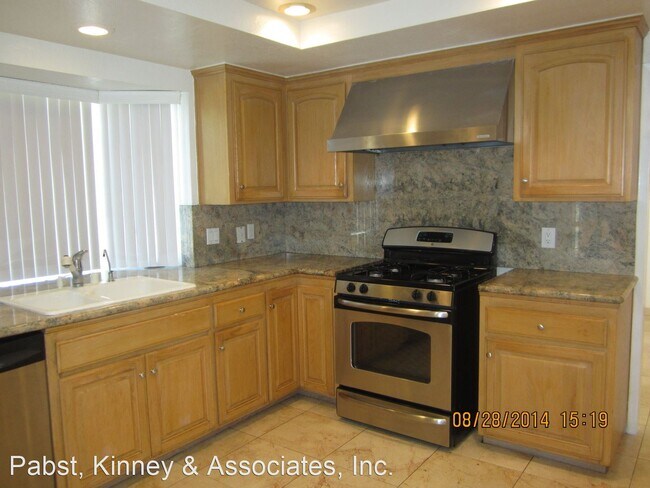 Building Photo - 4 br, 3 bath House - 14532 SOUTHFIELD DR.