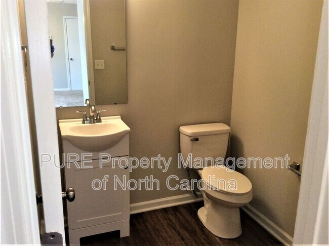 Building Photo - 3958 Damask Drive